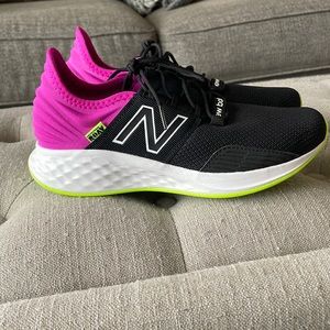 EUC New Balance Freshfoam Roav